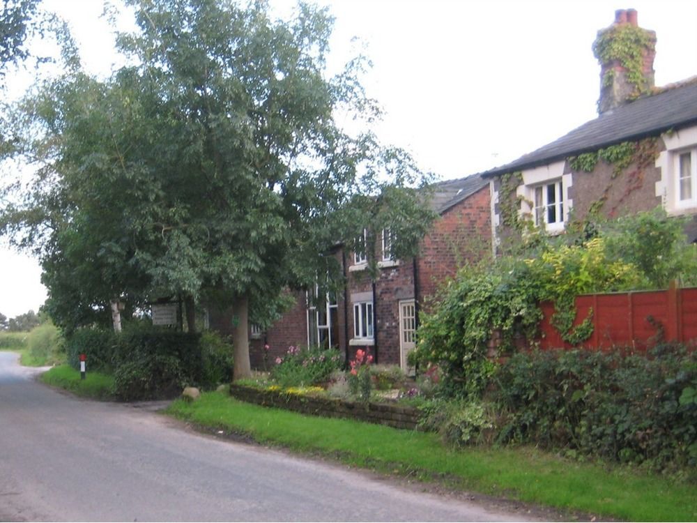 Burscough Martin Lane Farm Holiday Cottages מראה חיצוני תמונה