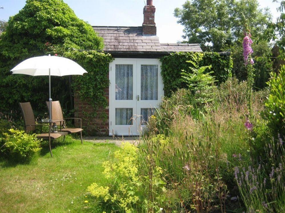 Burscough Martin Lane Farm Holiday Cottages מראה חיצוני תמונה
